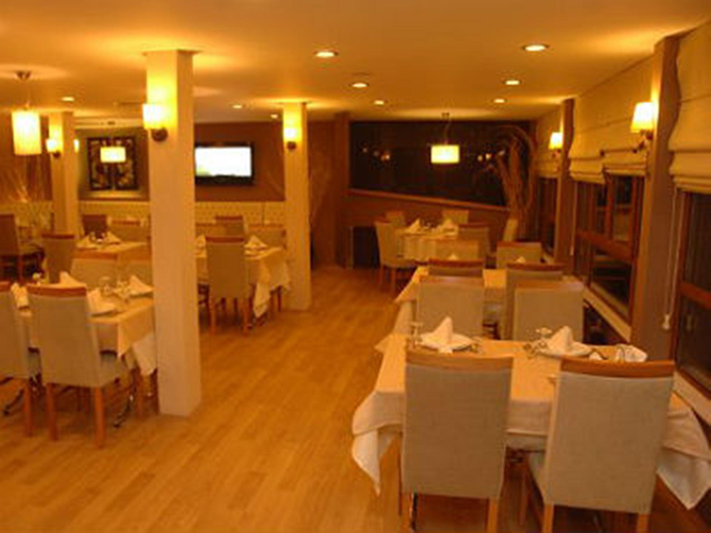 Abro Necatibey Otel 3*